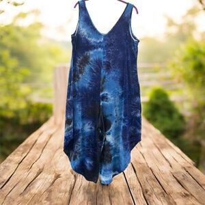Annalee + Hope Navy Blue Tie-Dye V-Neck Wide-Leg Jumpsuit